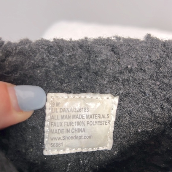 Totes Black Snow and Rain Boots with Pink Accents Girl's Toddler size 9 - Picture 9 of 14